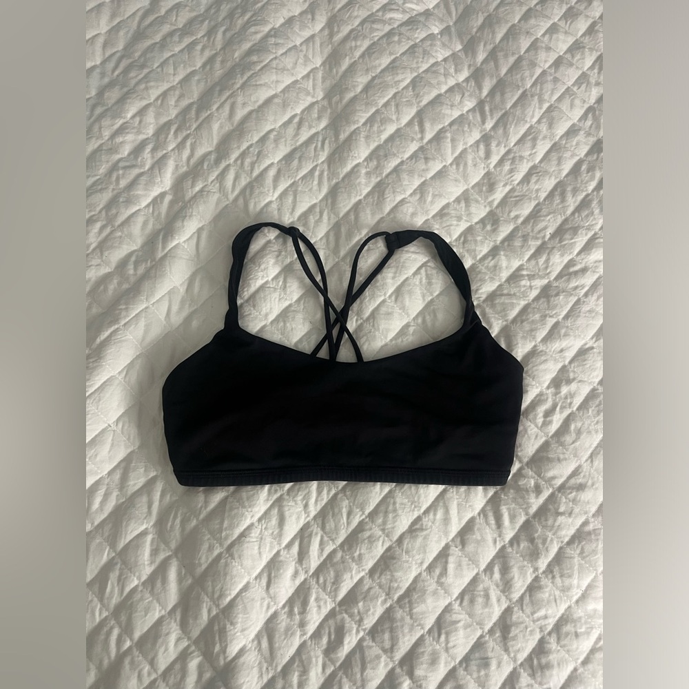 Lululemon Wunder Train Strappy Racer Bra Size 6